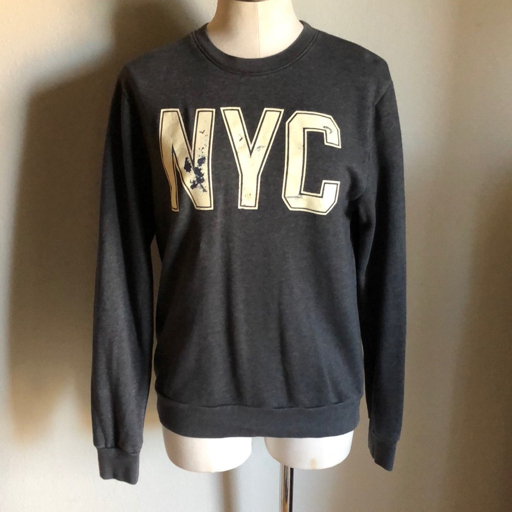 Old Navy “Vintage” NYC Gray Pullover Sweater Comfy